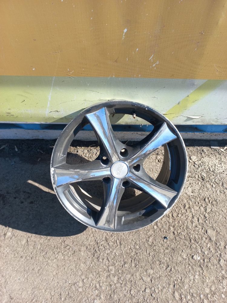 Продам титановые диски R16