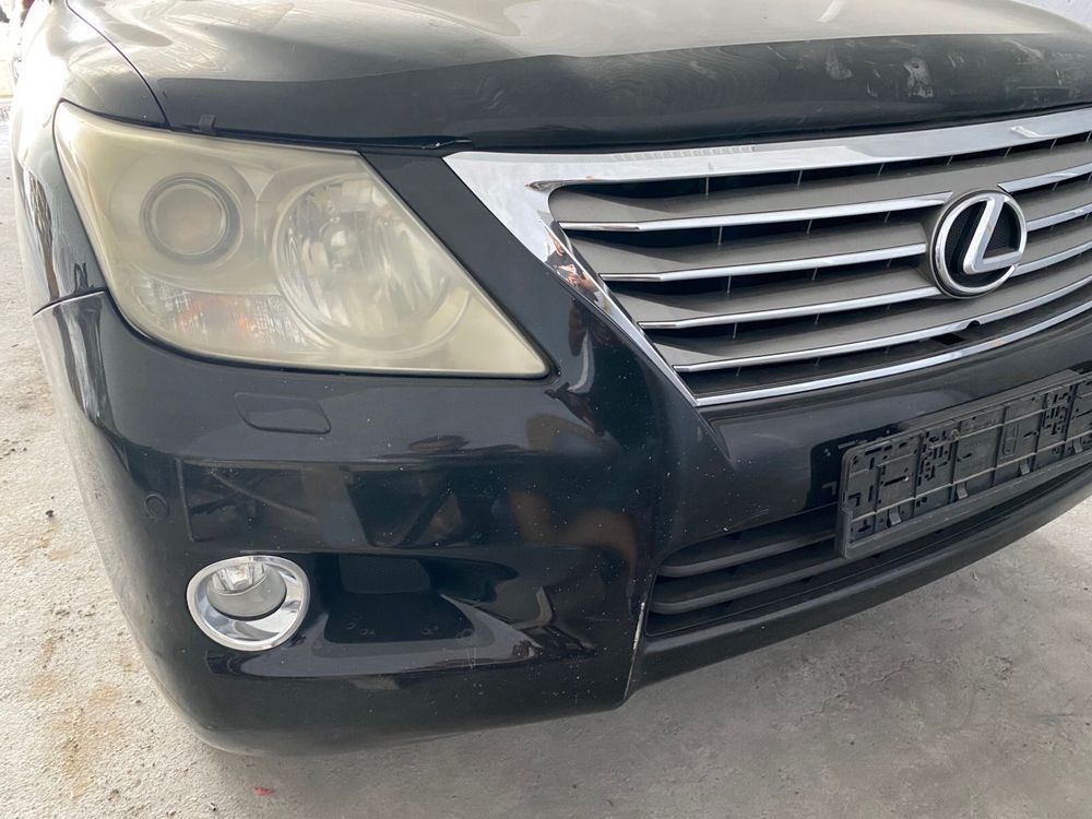 Lexus LX 570 запчасти фар, стоп, бампер, решетка