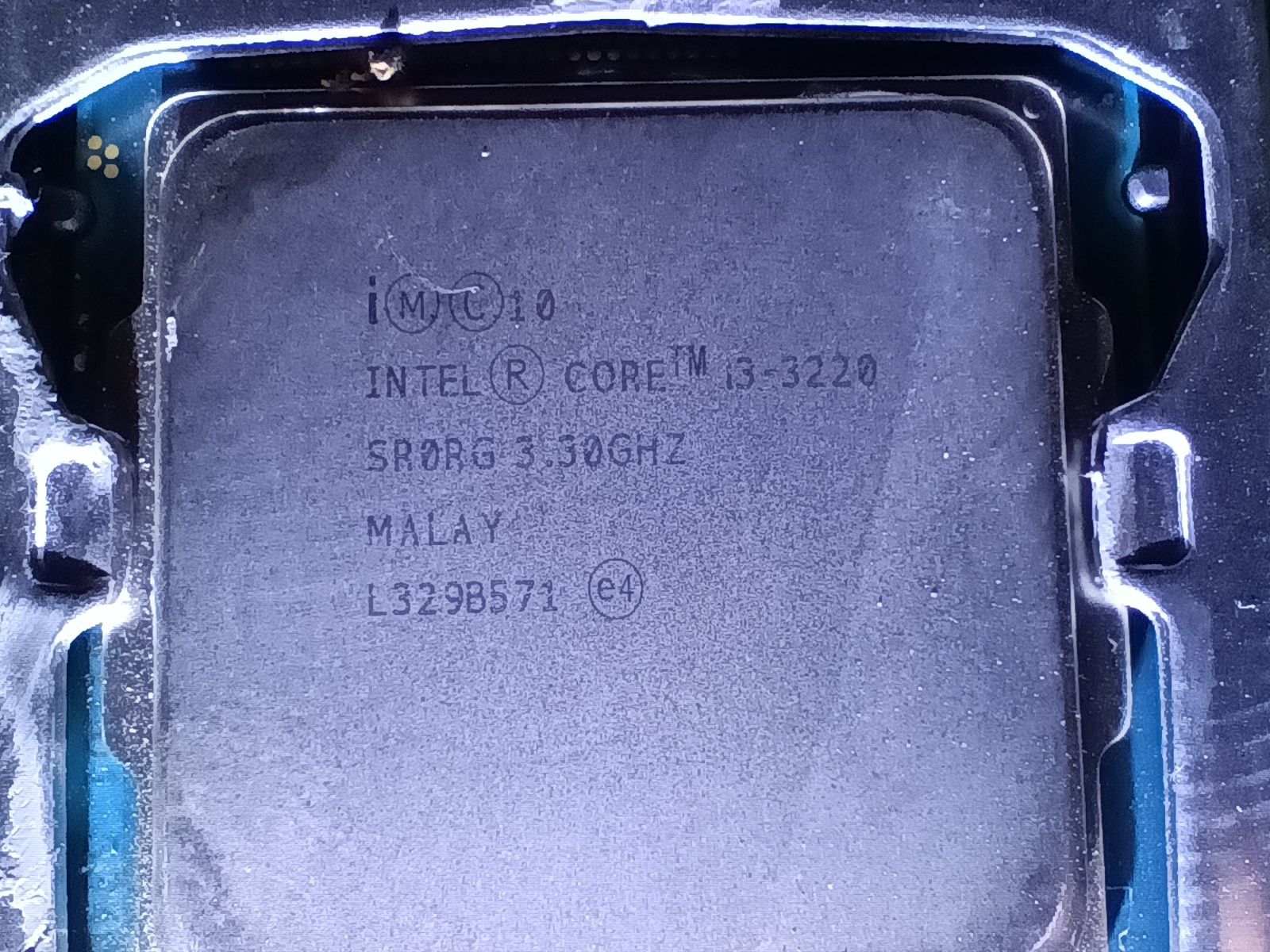 Материнская плата 1155 +core i3 3.3Ghz