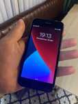 Продам Iphone 7