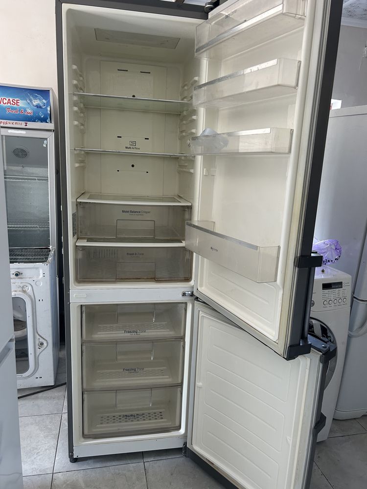 Продам холодильник