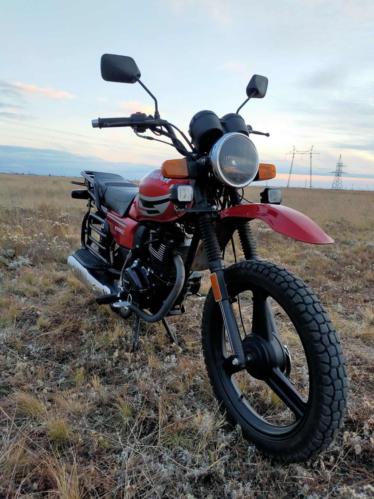 Продам мотоцикл Sunqar 200