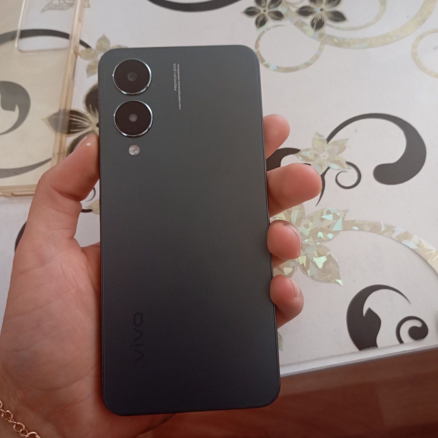 Продам vivo y 17s.   128 Гб памяти