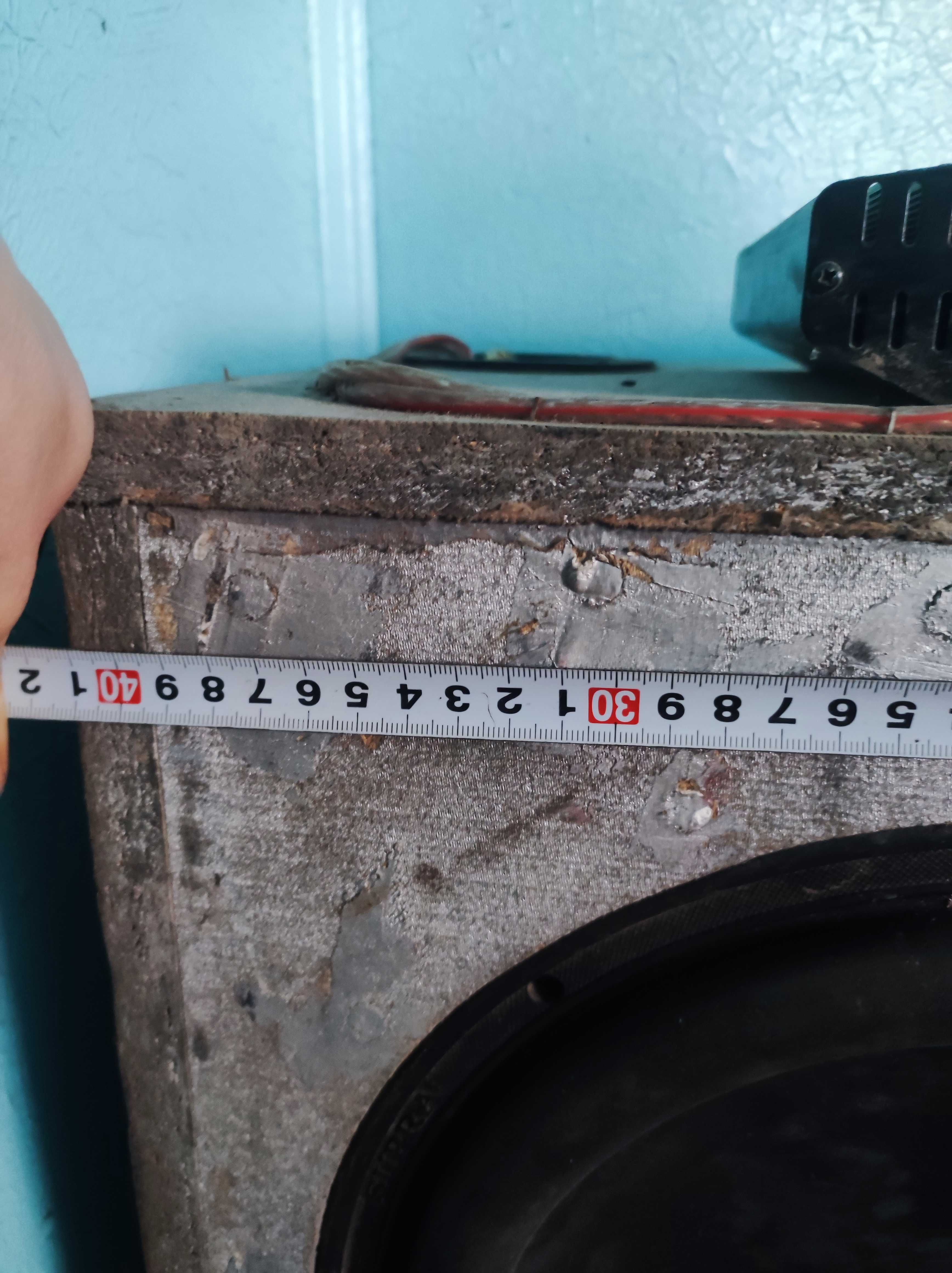 Продам сабвуфер        .
