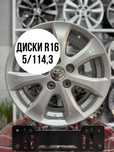 Диски на 16 5/114,3 original toyota