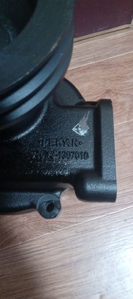 Продам помпу на Камаз.
