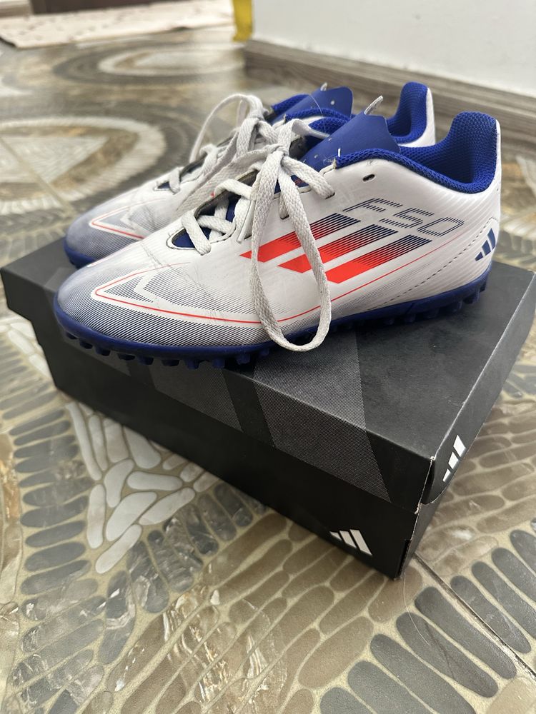 Оригинал addidas f50