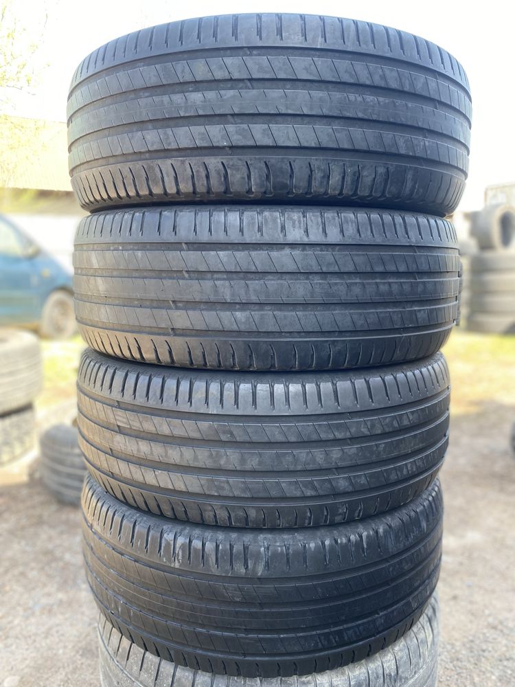Комплект летние шины 225/55/19 225/55R19 Michelin.