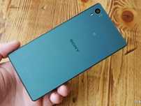 Продам новый SONY Z5 оригинал