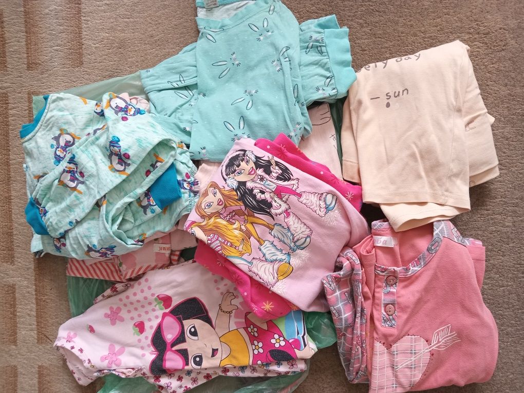 Продам х/б пижамы на 6-12 лет и другие вещи