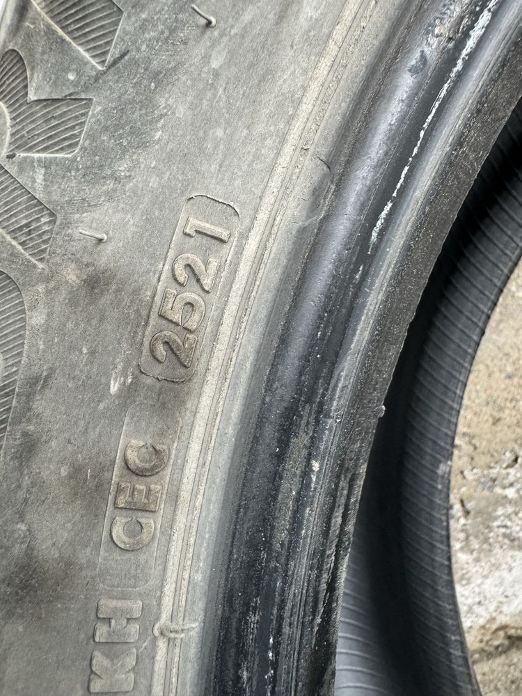 Bridgestone 245/50/20