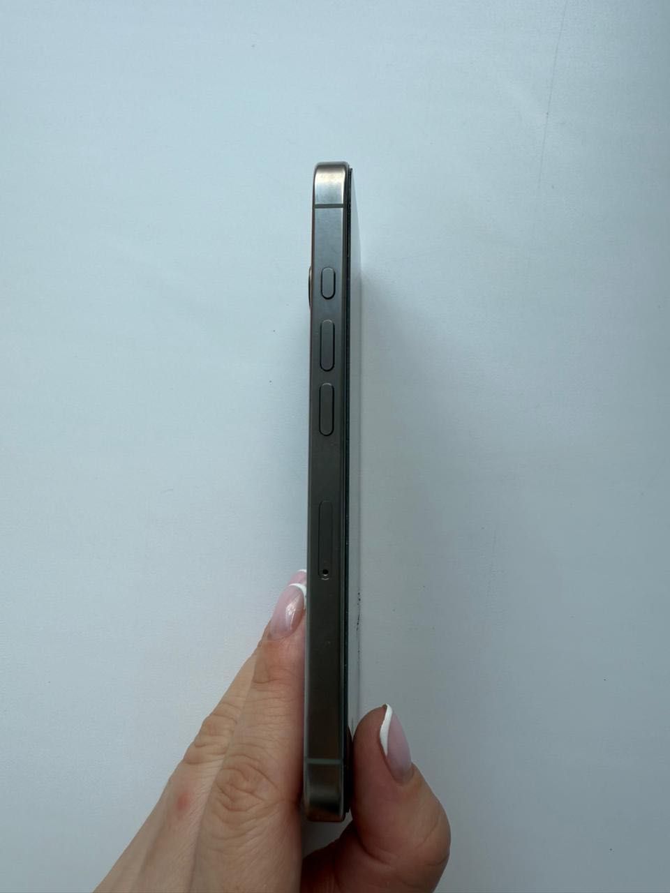 Продается iPhone 16 PRO