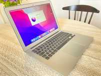 MacBook Air 13 дюймов, 2017, 128 ГБ.