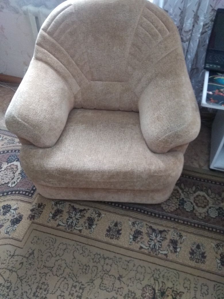 Продам мягкий уголок отдыха.