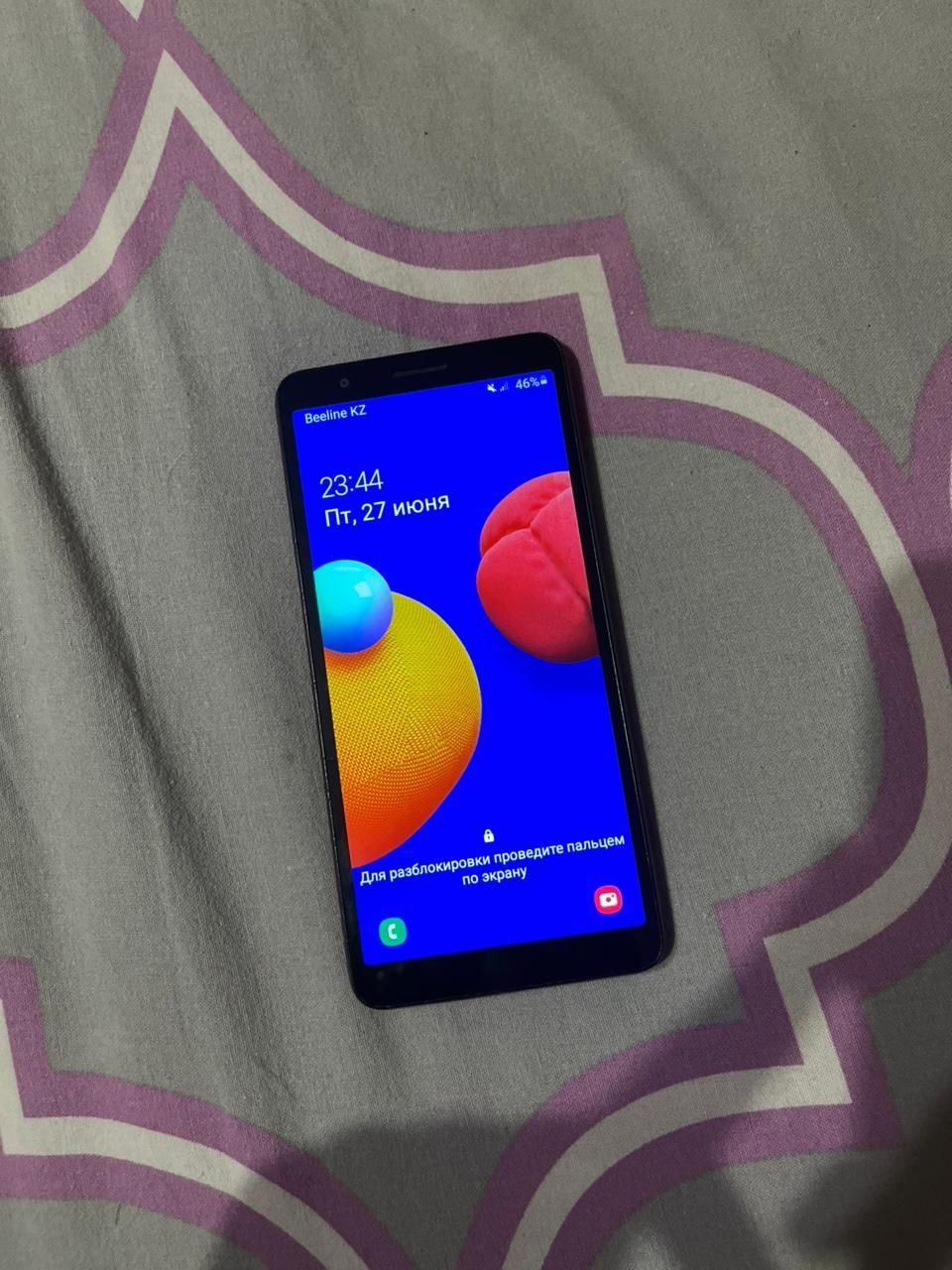 Продаю Samsung А01 за 20000 (торг)