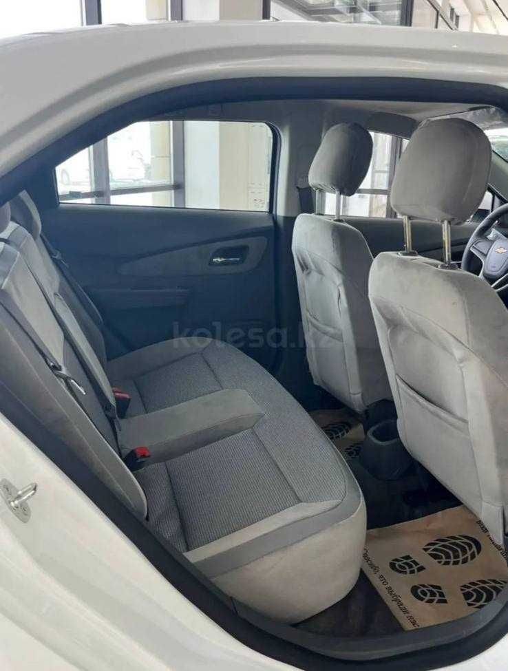 Аренда автомобиля Chevrolet Cobalt Elegant AP. Авто под такси!
