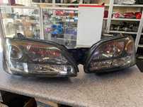 Фары ксенон Subaru Legasy-02г.в.на Оригинал б. У из Японии.Цена за 1шт