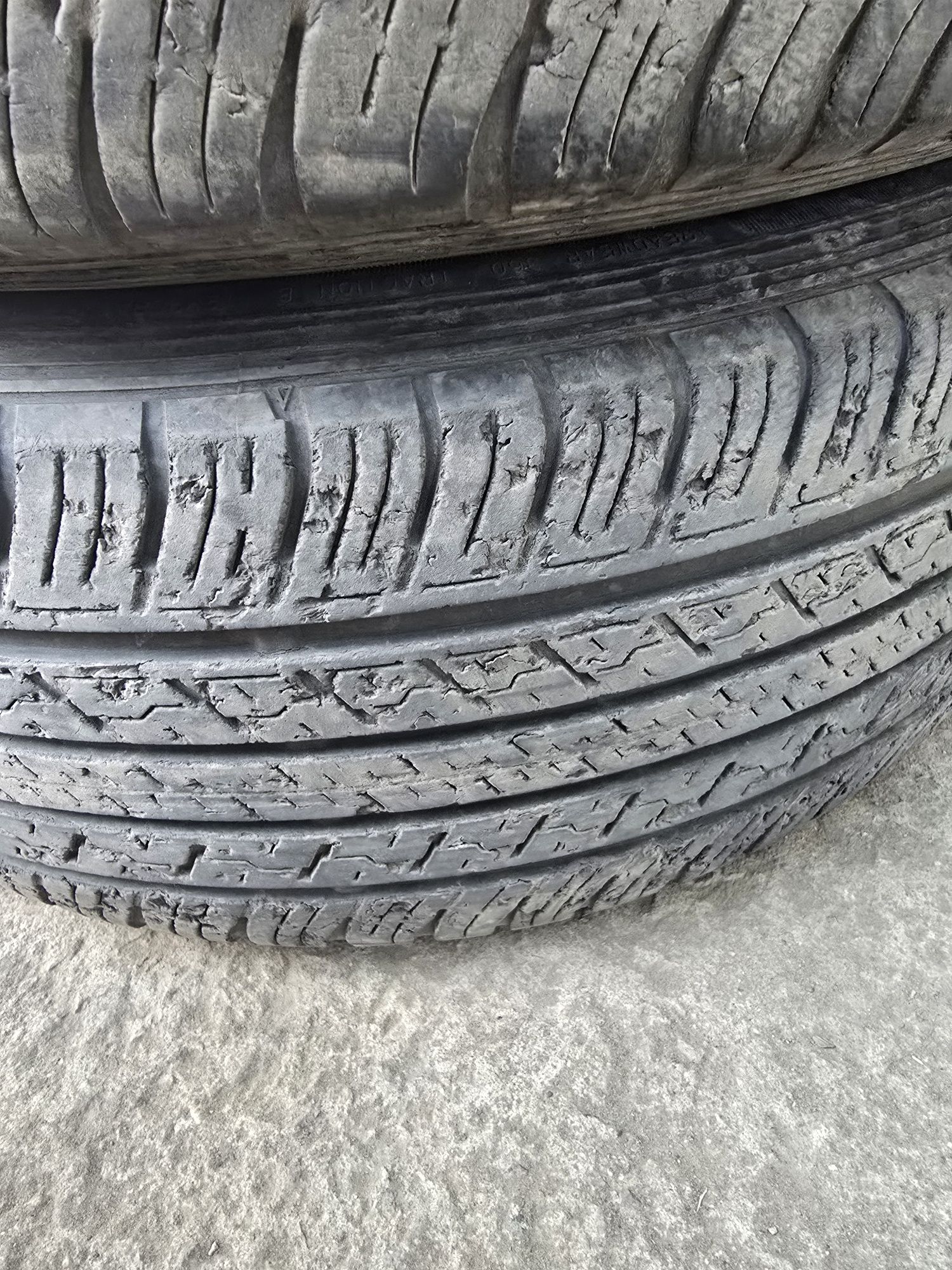 Шины Dunlop всесезонка б/у