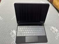 Продам Ipad air 2024 (11 дюймов, 128 гб), чехол-клавиатура, стилус