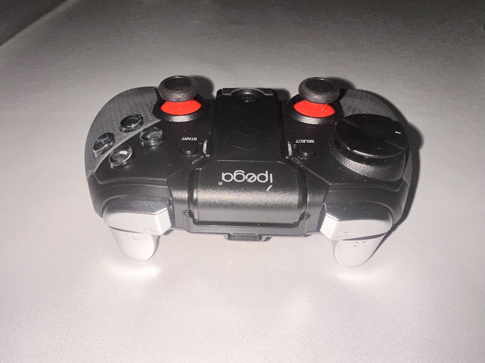 Продам абсолютно новый геймпад ipega PG - 9099.