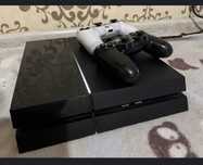 Продам СРОЧНО PlayStation 4