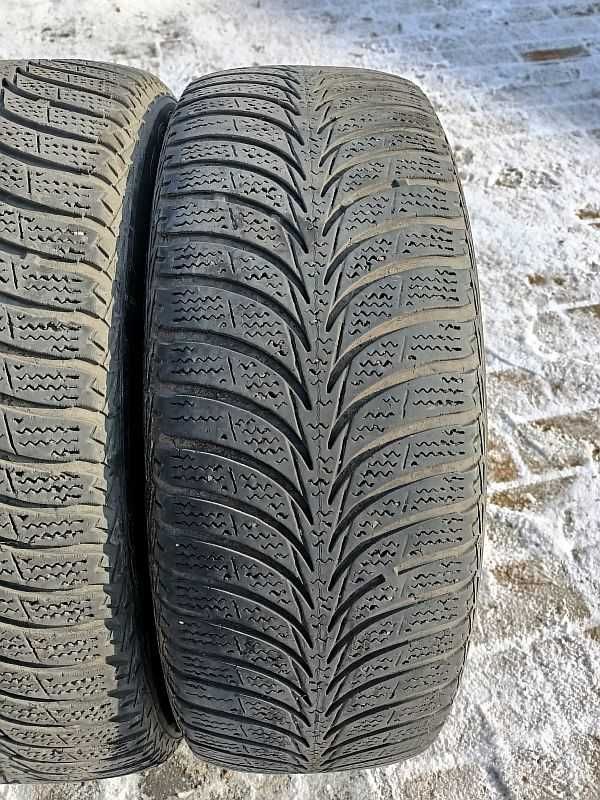 Шины 185/60 R15 - "GoodYear UltraGrip Ice+" (Польша), зимние.