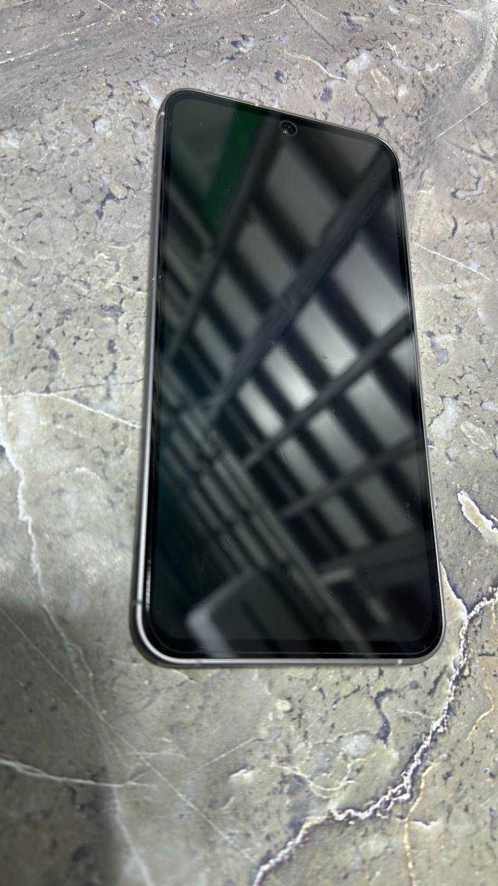 Продам Samsung Galaxy S23 FE Узынагаш Номер лота: 496707