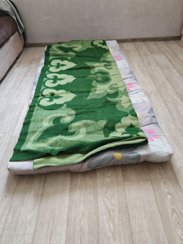 Продаётся матрас