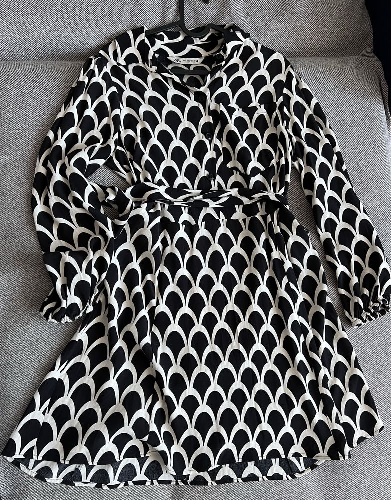 Платье Zara размер S