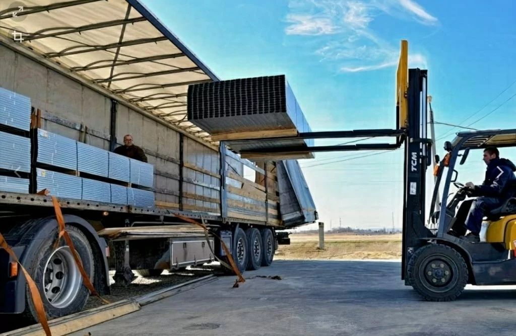 Фура тралл реф тент длинномер шаландра камаз газель доставка