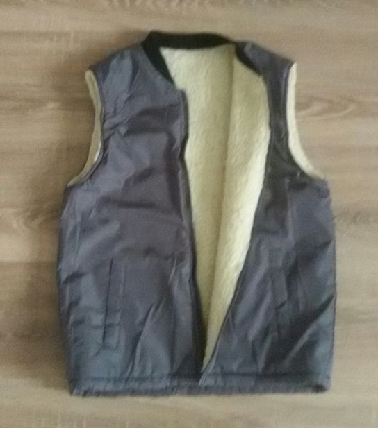 Продам зимнюю детскую куртку