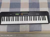 Синтезатор Casiotone CT-S200 в отличном состоянии