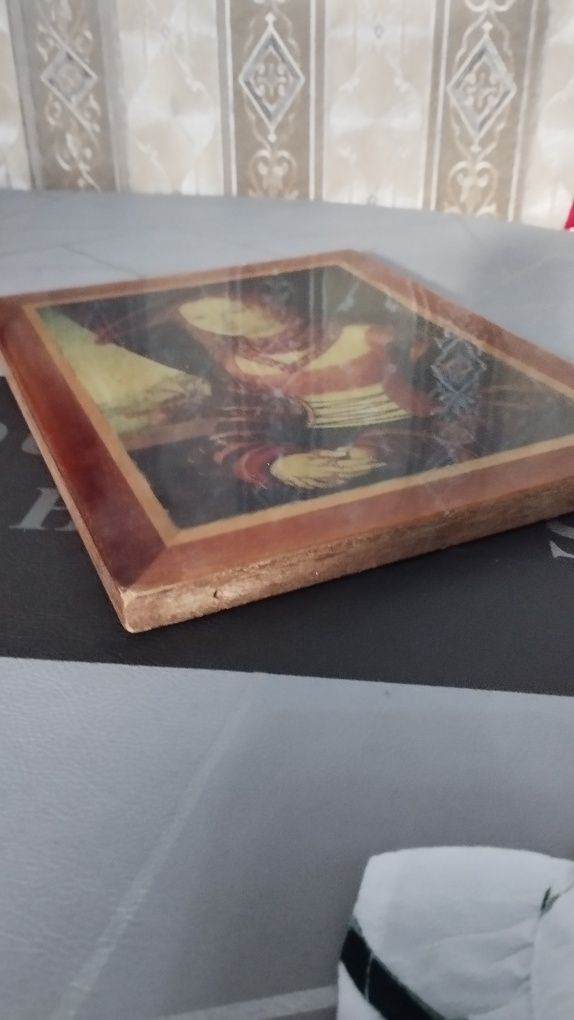 Лакированная картина Юдифь с головой советского периода