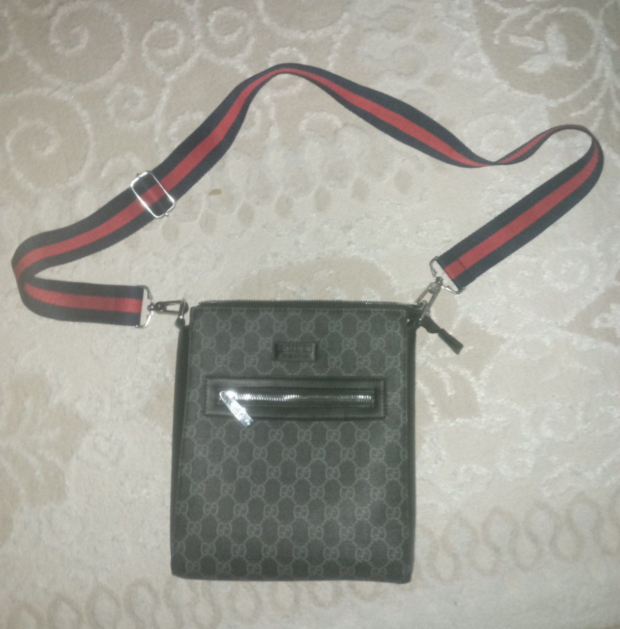 Барсетка Gucci — стиль за разумную цену