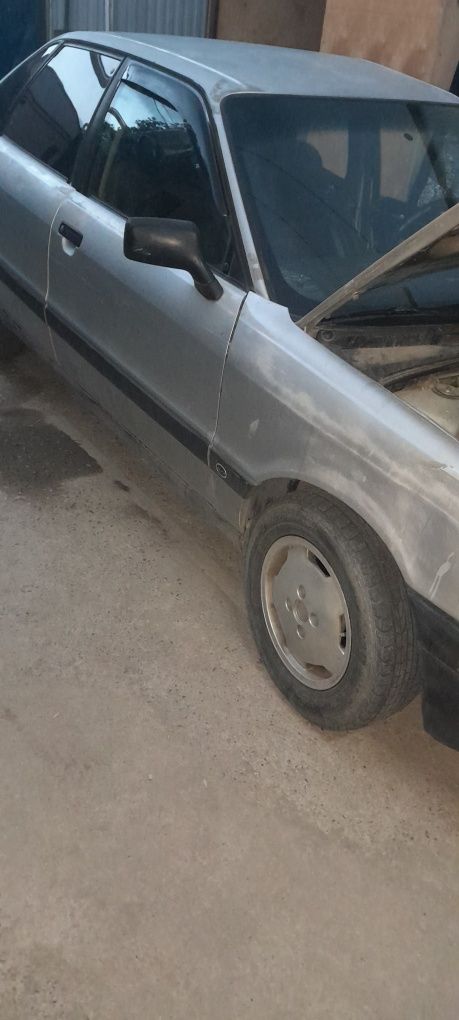 Ауди 80 по запчасти
