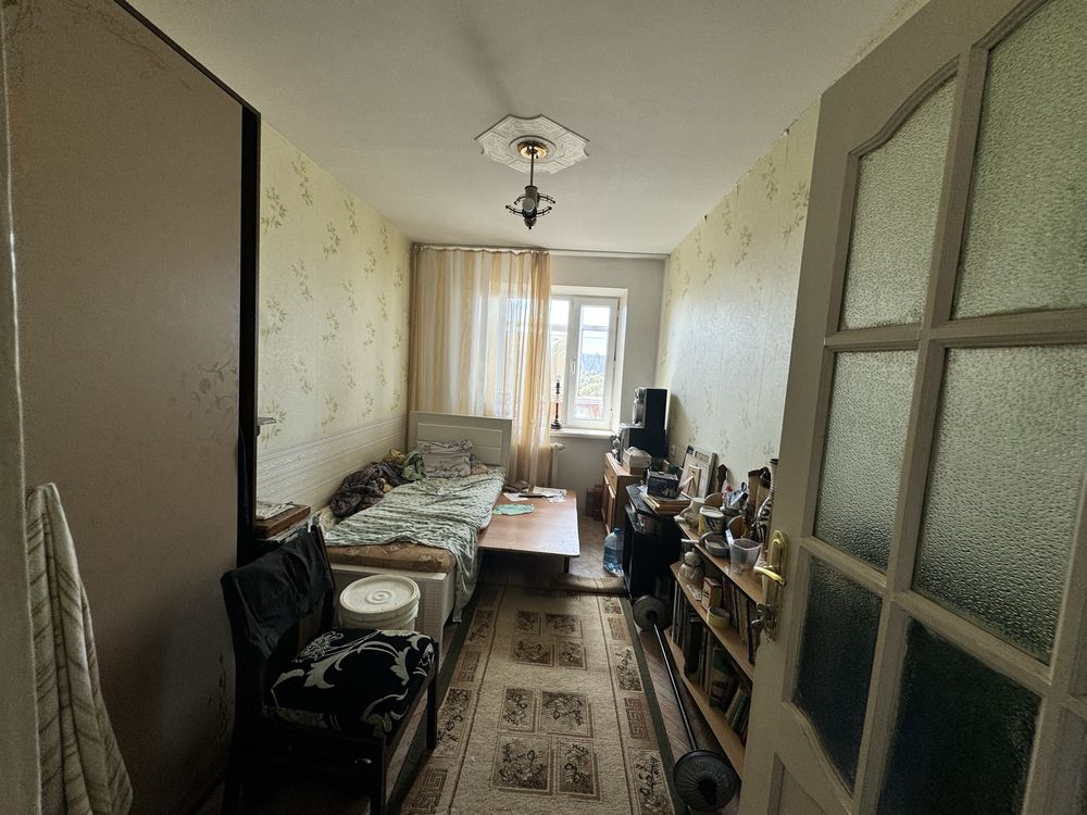Продам 3 комнатную квартиру
