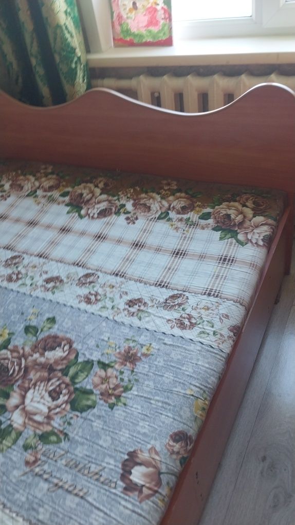 Продам двуспальная кровать