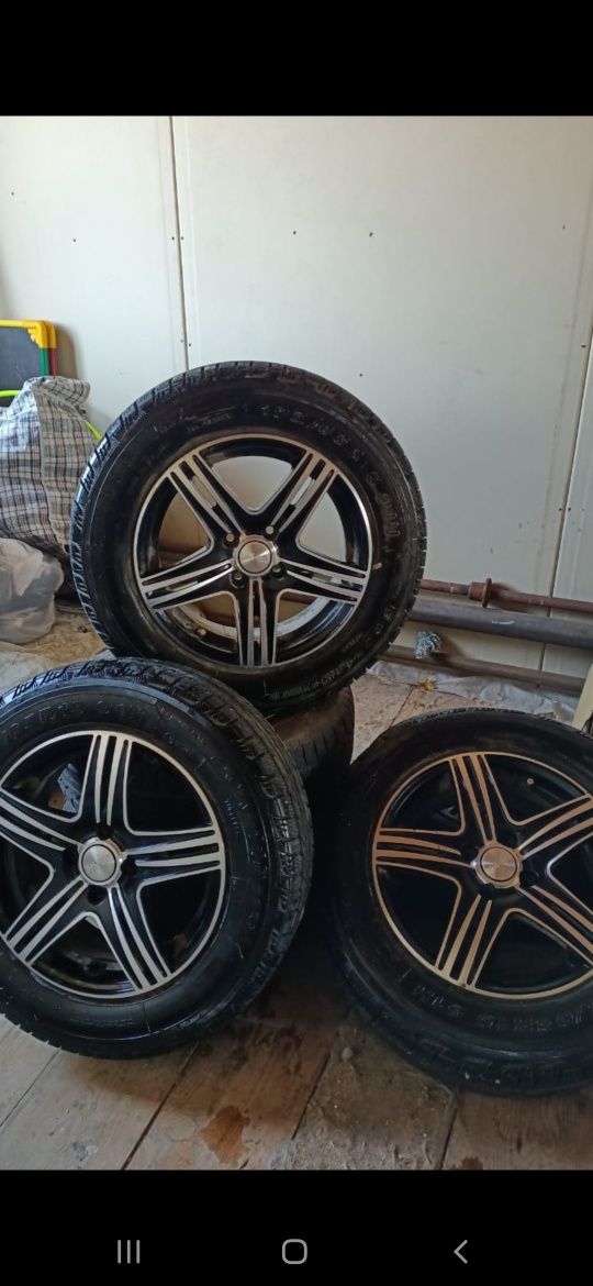 Продаются летние шины,195/65R15,могу продать отдельно