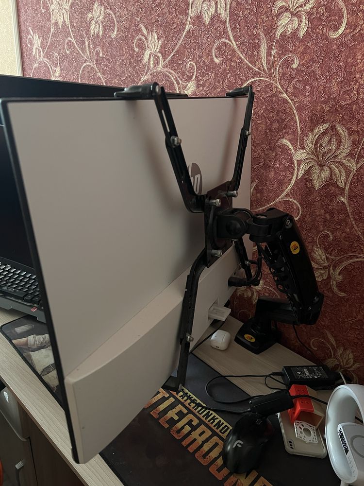 Монитор hp 27дюймов