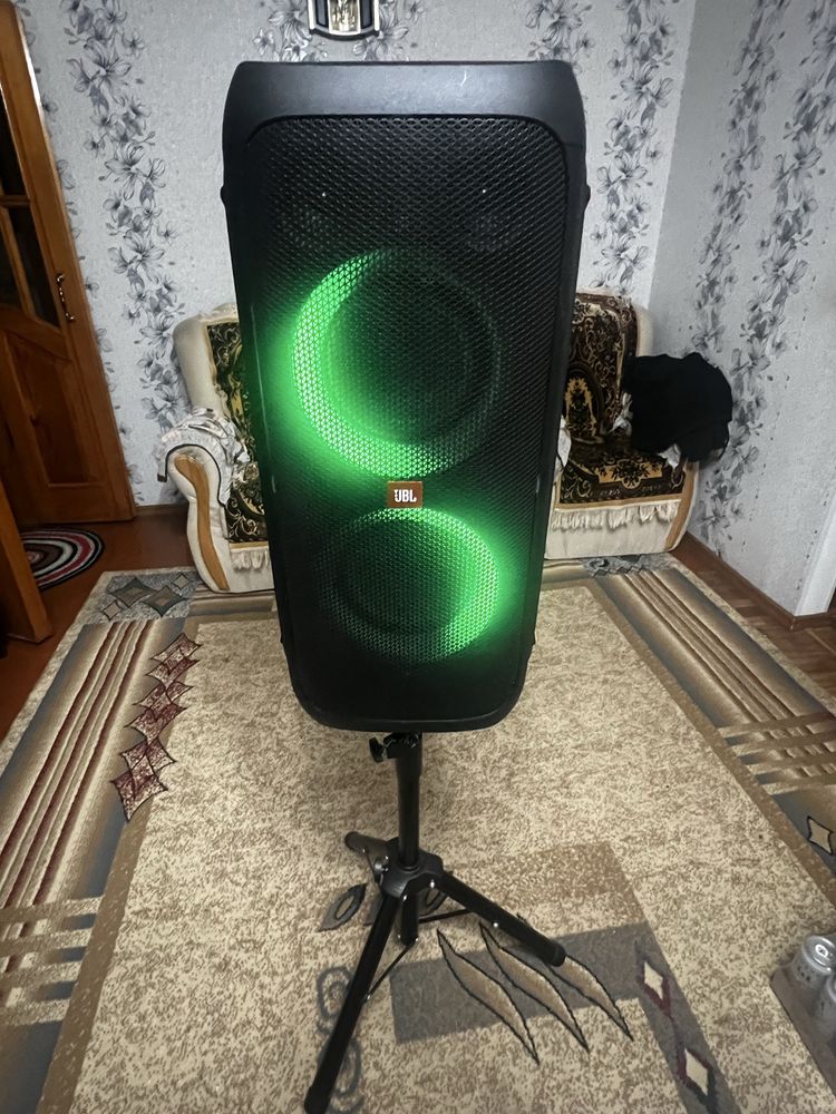 Портативная колонка JBL. 310