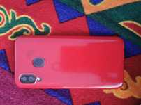 Продаётся Samsung A40