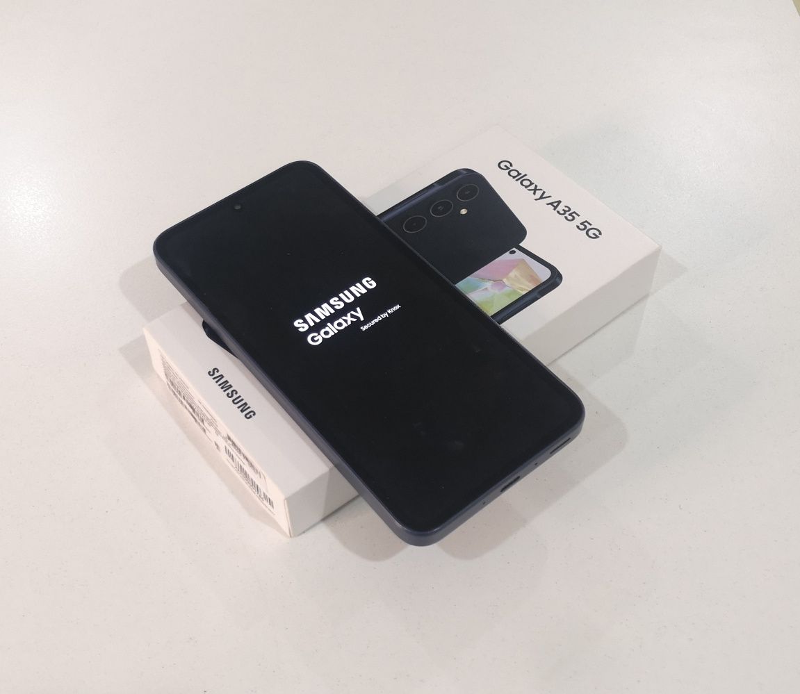 SAMSUNG A35 5G  8 /256Gb