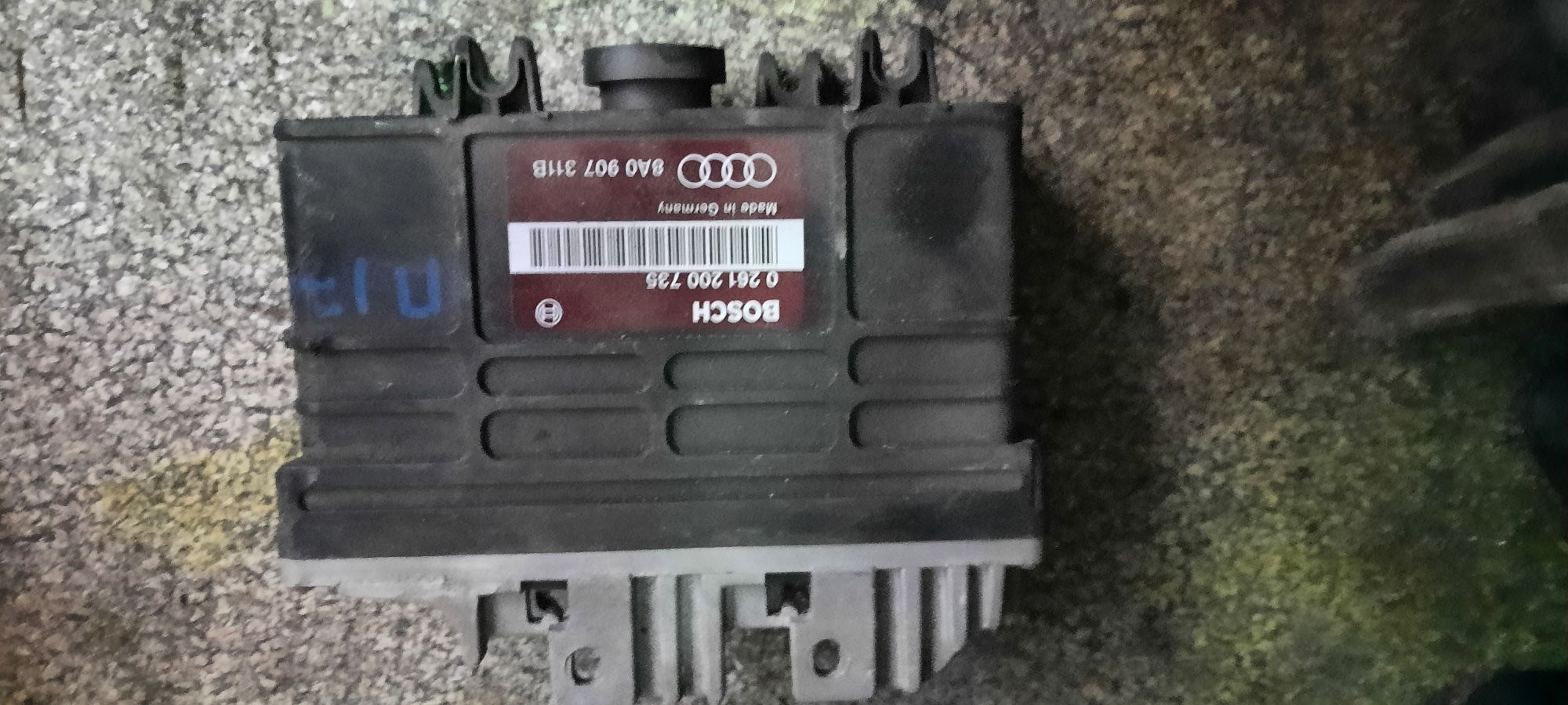 Блок управления двигателем Audi/Volkswagen