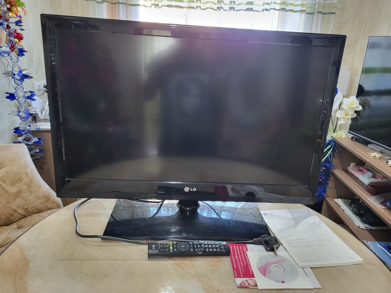 Телевизор LG в идеале FullHD
