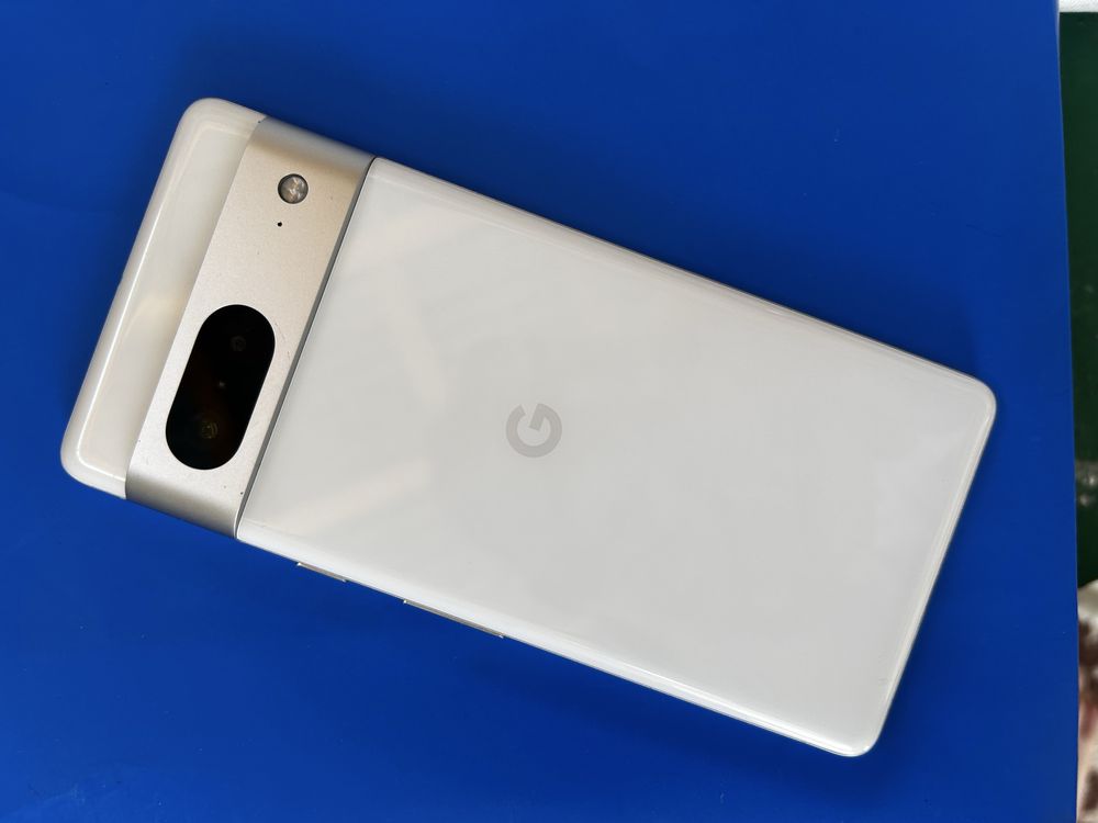 Google Pixel 7, Пиксель 7 в идеальном состоянии.