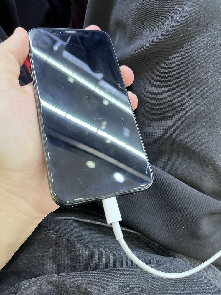 Айфон Х 256 GB.