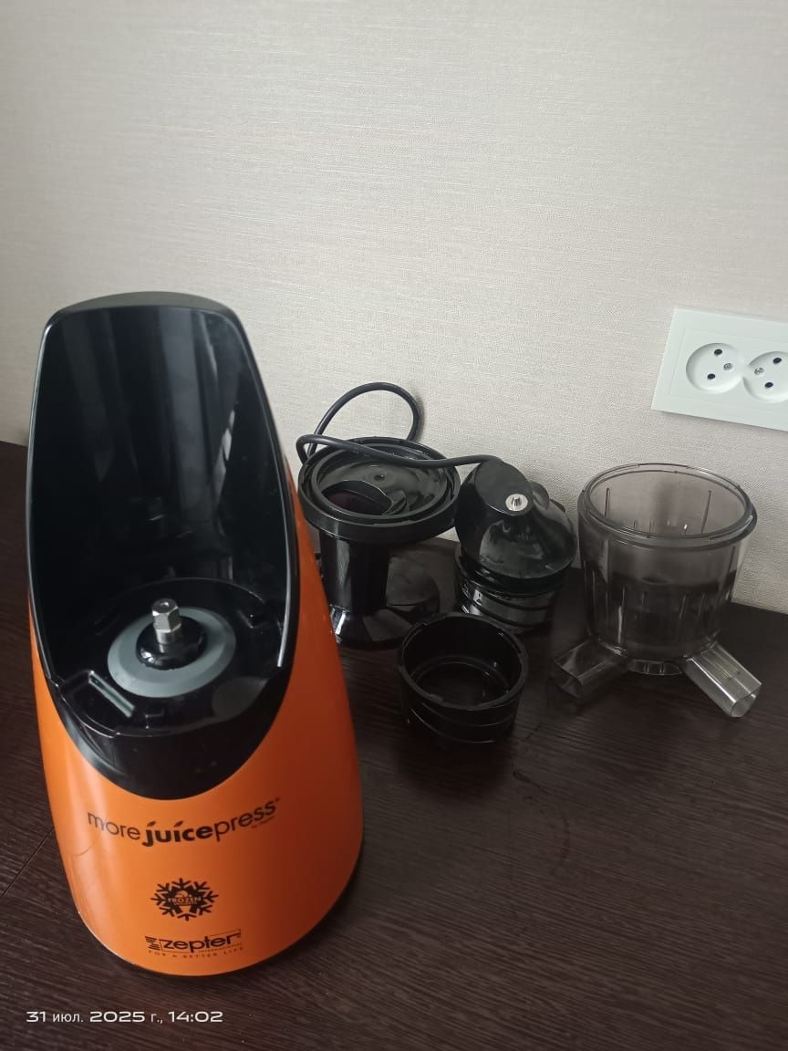 Продам соковыжималка Zepter