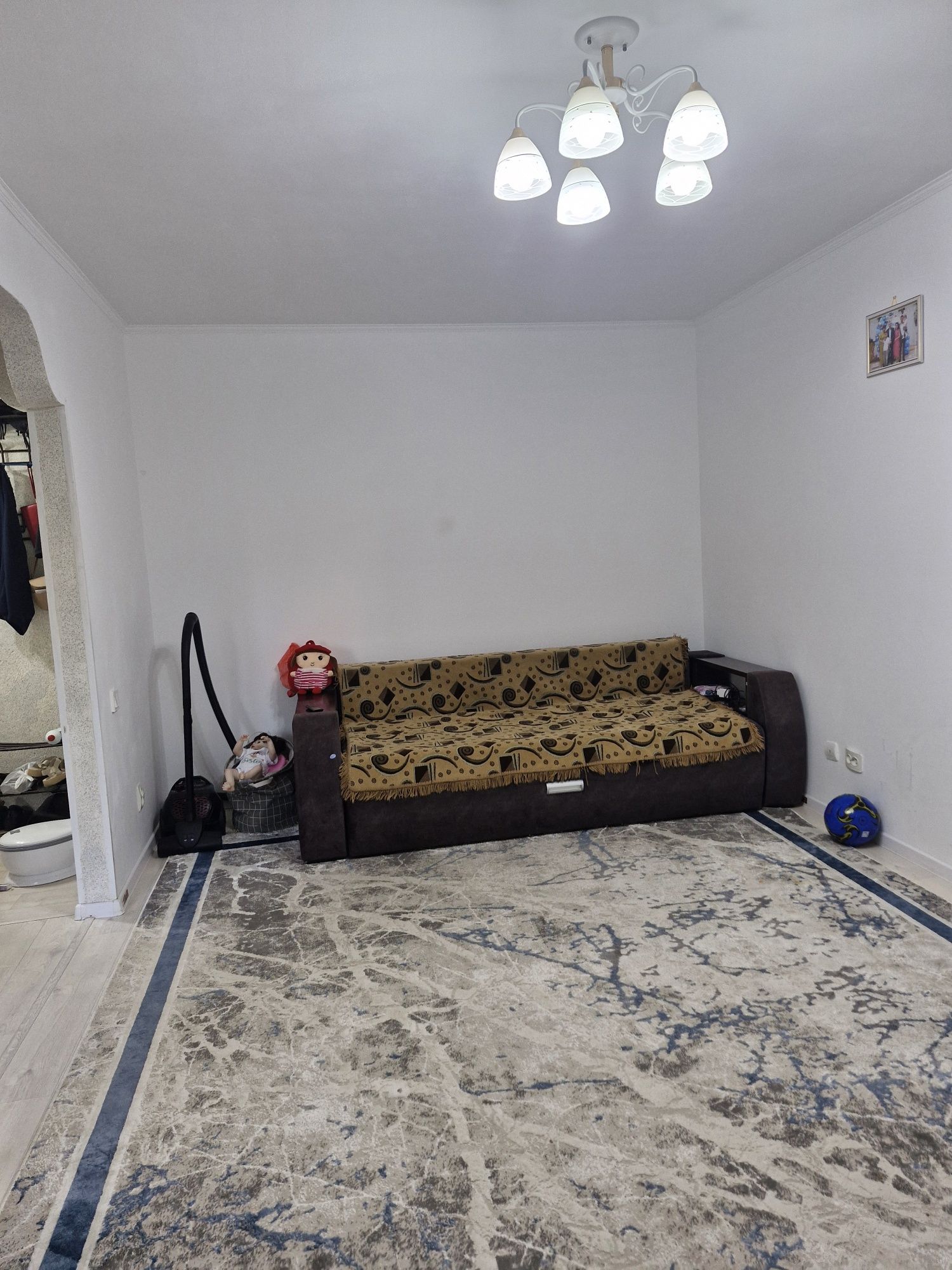 Продам 2кв квартиру. Торг срочно