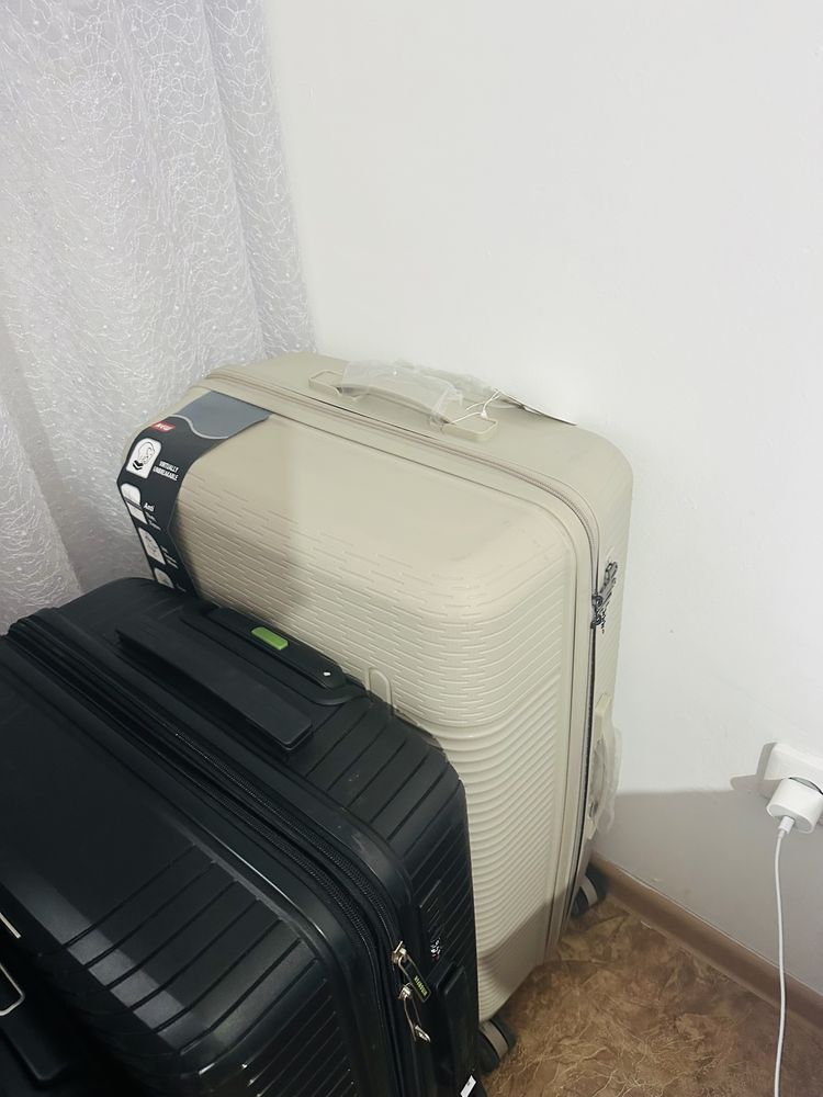 Чемодан на колесах
