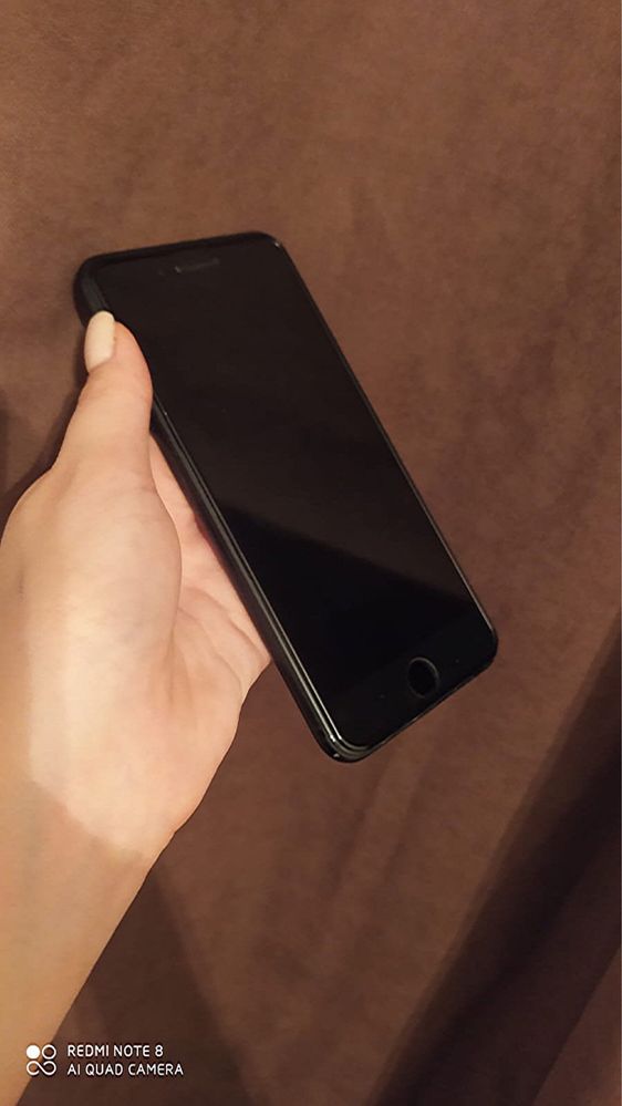 IPHONE7+ 128 гб